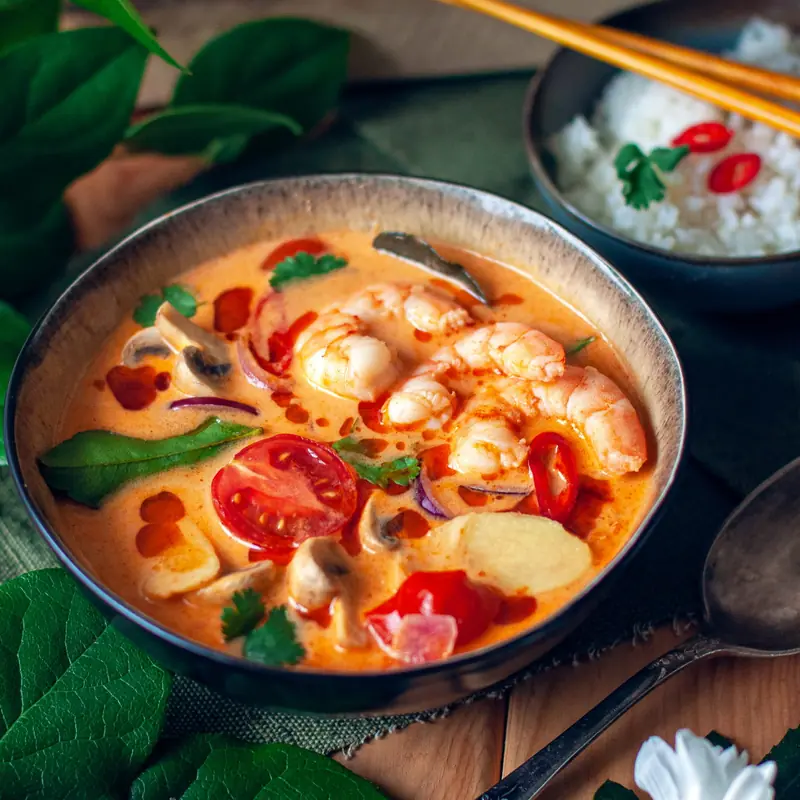 Том ям кунг: кисло-острый суп с креветками — курс «Паназиатская кухня»