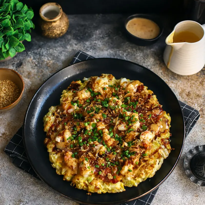 Окономияки с креветкой и беконом — курс «Паназиатская кухня»