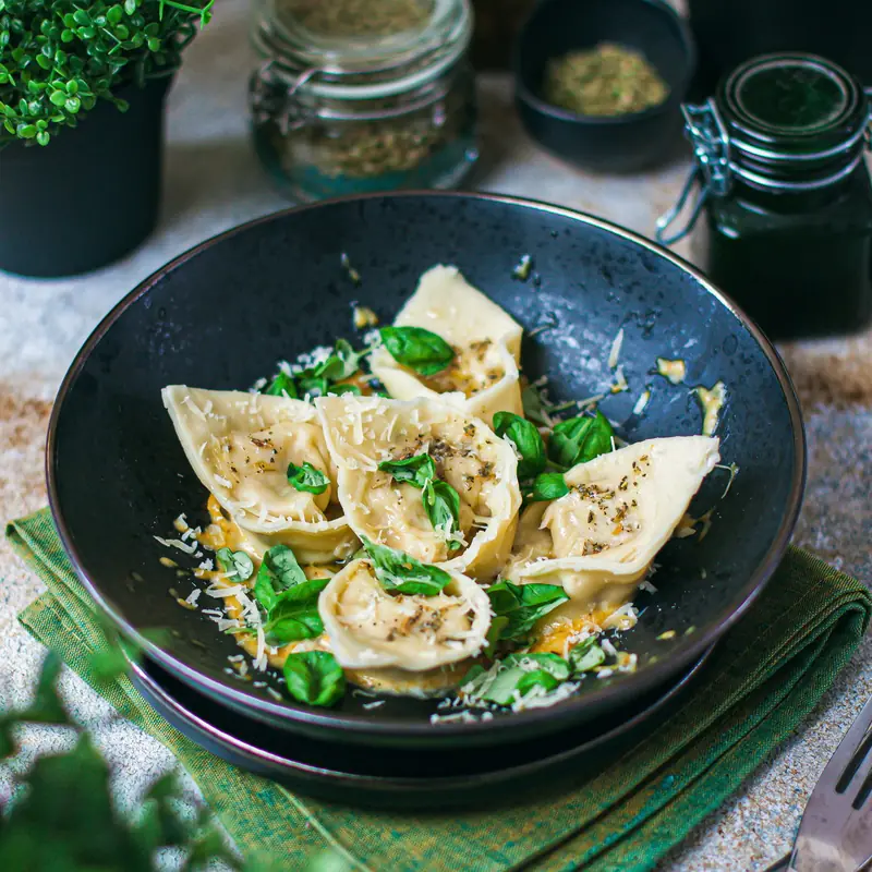 Тортеллини с тыквой и шалфейным маслом — курс «Итальянская кухня»