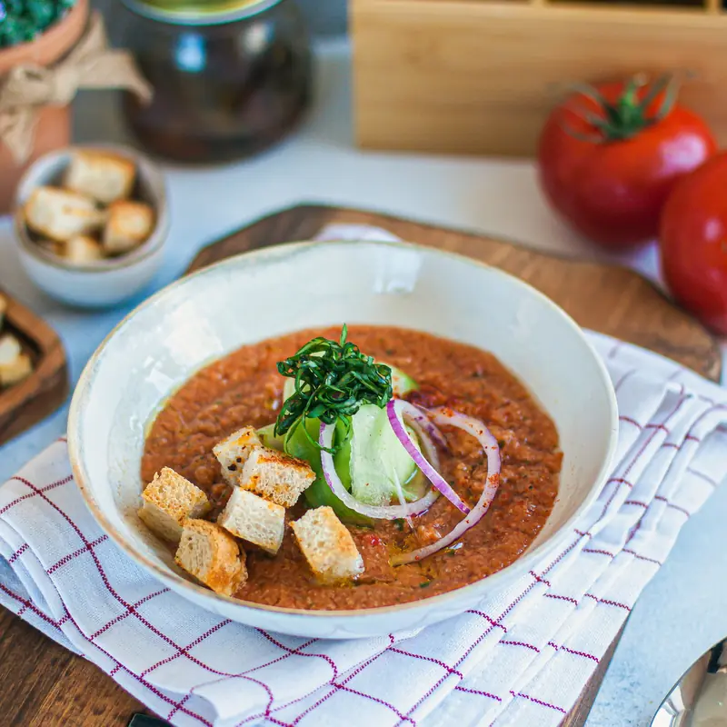 Гаспачо с гренками — курс «Итальянская кухня»
